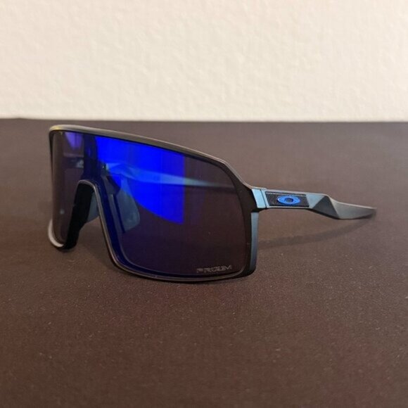 OO9406 Oakley SUTRO Matte Black Frame Prizm Polarized Reflective Blue Lenses - Picture 4 of 9
